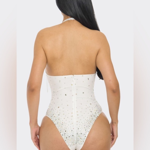 White bodysuit with clear crystals and fringes, stretchy,Size M - Picture 3 of 5